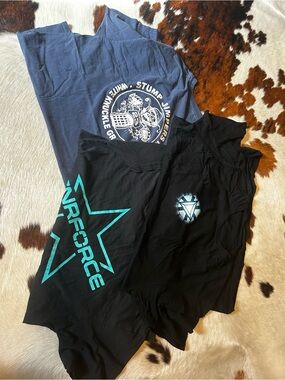 (3 for $25) Men’s Graphic Tee Bundle